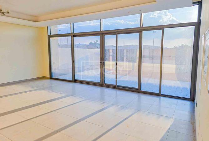 70697837 - صورة العقار 3