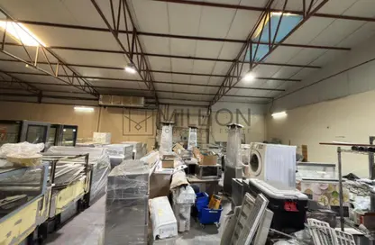 مستودع - استوديو للايجار في أم الرمول - دبي