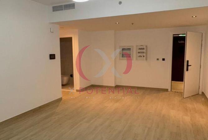 73014217 - Property Image 3