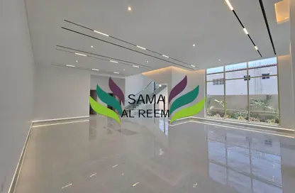 Villa - 5 Bedrooms - 5 Bathrooms for rent in Al Manara - Dubai Villa - 5 Bedrooms - 5 Bathrooms for rent in Al Manara - Dubai