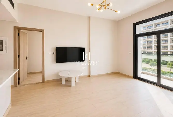 98262223 - Property Image 3