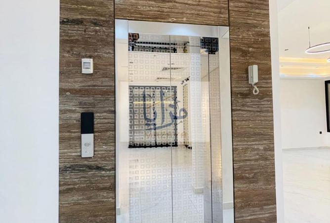 54388054 - صورة العقار 3