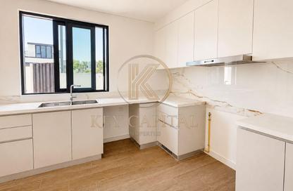 Townhouse - 4 - 5 for sale in Jebel Ali Village Townhouses - Jebel Ali Village - Jebel Ali - Dubai