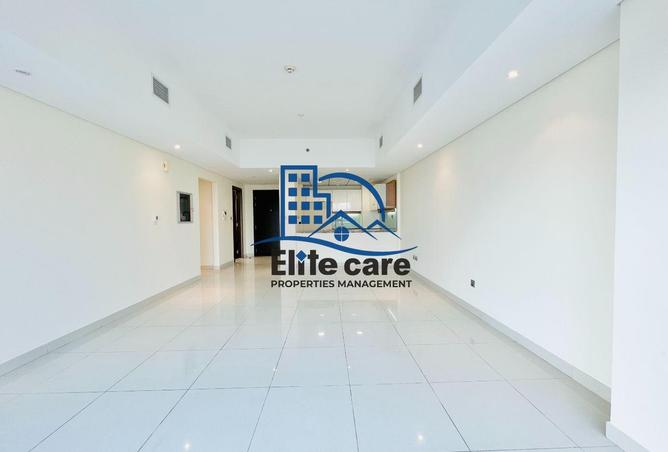 100398925 - Property Image 2