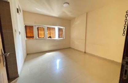 Apartment - Studio - 1 Bathroom for rent in Al Butina - Sharjah