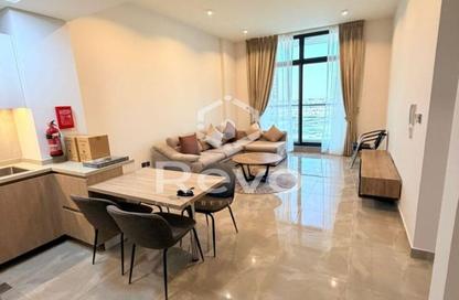 شقة - 2 غرف نوم - 2 حمامات للايجار في ماجيستيك ريزيدينس 1 - ماجيستيك ريزيزيدنس - منطقة سكنية - دبي الجنوب (مركز دبي العالمي) - دبي
