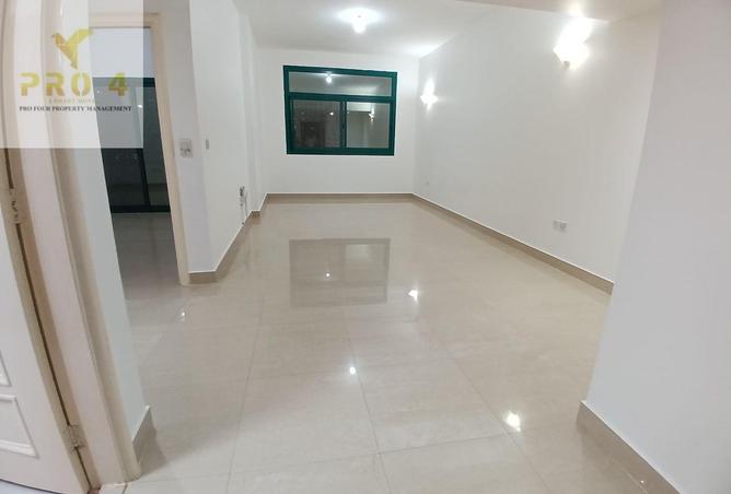 90952402 - Property Main Image