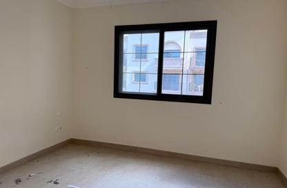 Apartment - 2 Bedrooms - 3 Bathrooms for rent in Qamar 5 - Madinat Badr - Al Muhaisnah - Dubai
