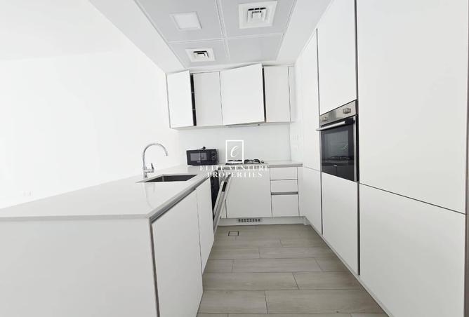 PREMIUM QUALITY | PRIME LOCATION | MODERN LIVING photo 2