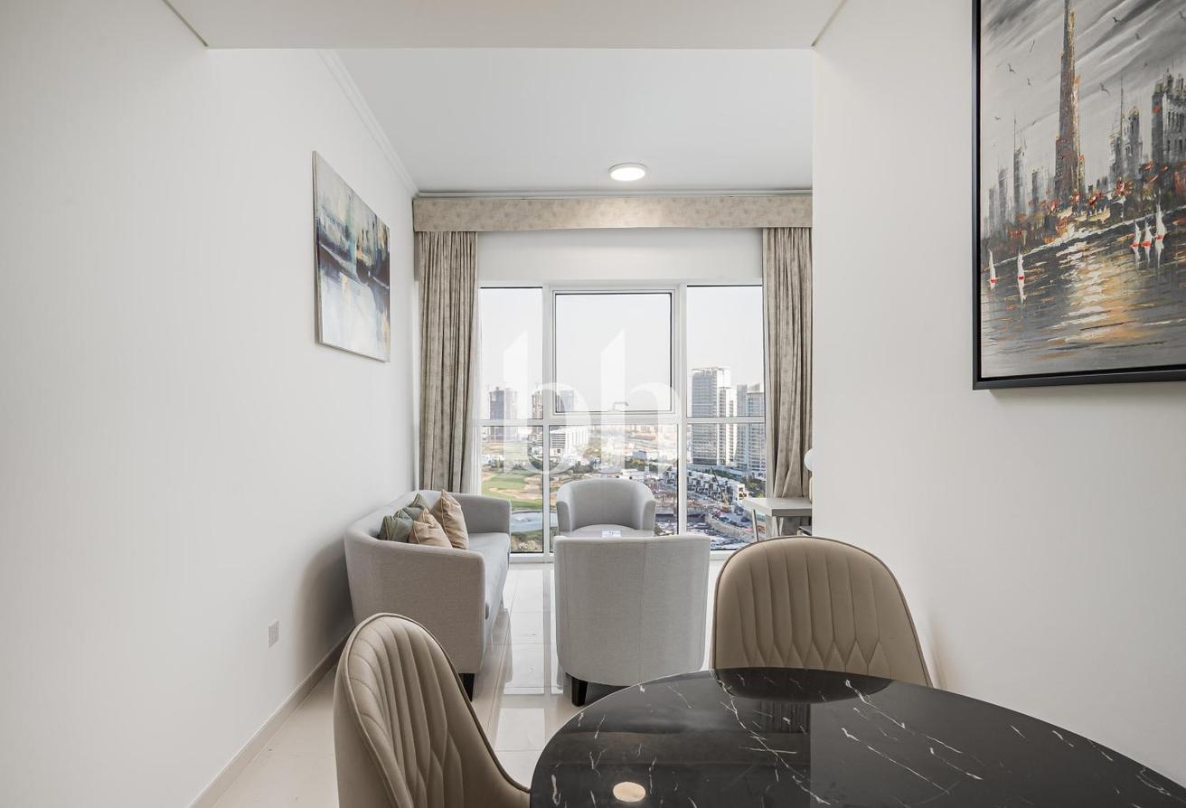 Furnished | High Floor | Golf Course View photo 4