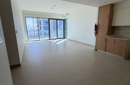 Apartment - 2 Bedrooms - 2 Bathrooms for rent in Seagate Building 1 - Seagate - Mina Rashid - Dubai