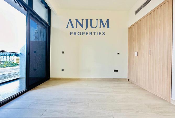 16331045 - Property Image 2