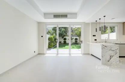 Townhouse - 2 Bedrooms - 3 Bathrooms for sale in Springs 9 - The Springs - Dubai