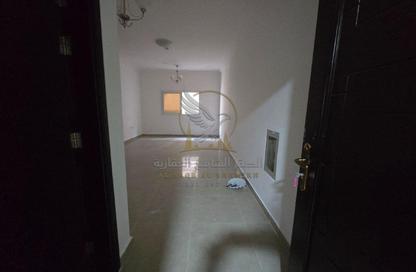 Apartment - 2 Bedrooms - 2 Bathrooms for rent in Al Qulaya'ah - Al Sharq - Sharjah Apartment - 2 Bedrooms - 2 Bathrooms for rent in Al Qulaya'ah - Al Sharq - Sharjah