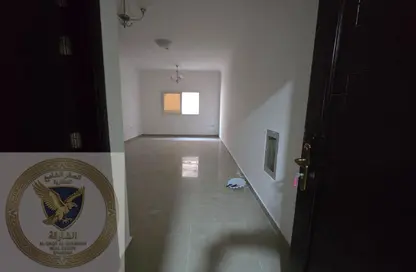 Apartment - 2 Bedrooms - 2 Bathrooms for rent in Al Qulaya'ah - Al Sharq - Sharjah