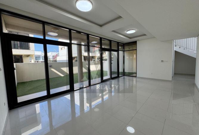 54404790 - صورة العقار 3