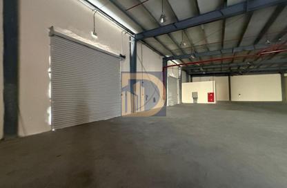 Warehouse - Studio - 2 for rent in Umm Al Thuoob - Umm Al Quwain