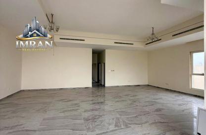 Villa - 5 Bedrooms - 7 Bathrooms for rent in Al Hooshi Villas - Hoshi - Al Badie - Sharjah Villa - 5 Bedrooms - 7 Bathrooms for rent in Al Hooshi Villas - Hoshi - Al Badie - Sharjah