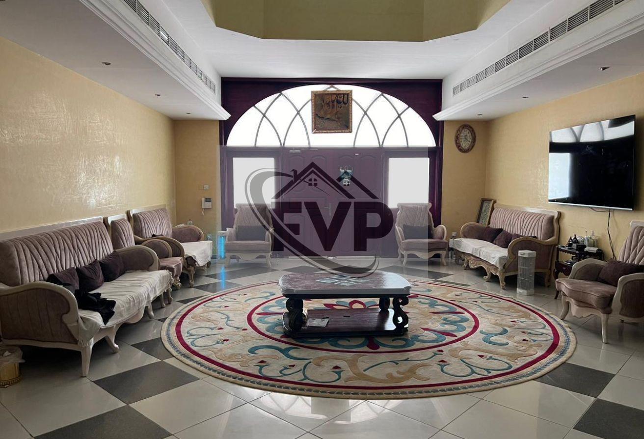 Luxurious Villa | Fully Furnished I Swimming Pool photo 15