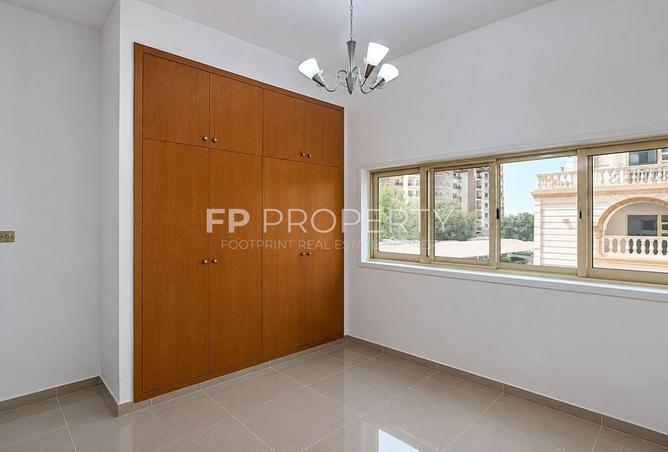 122466012 - Property Image 3