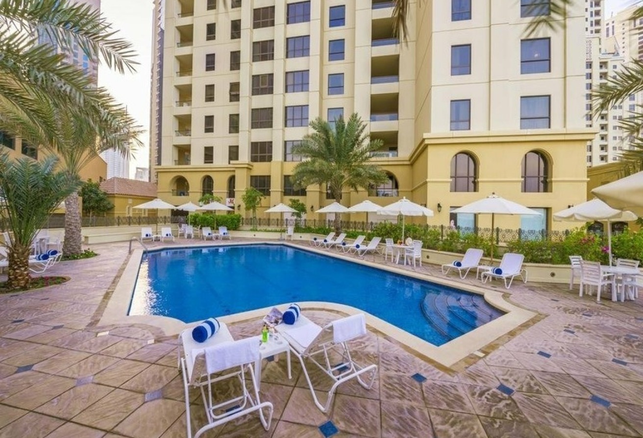 ELEGANT AND SPACIOUS 1BEDROOM | VACANT TO TRANSFER gallery image