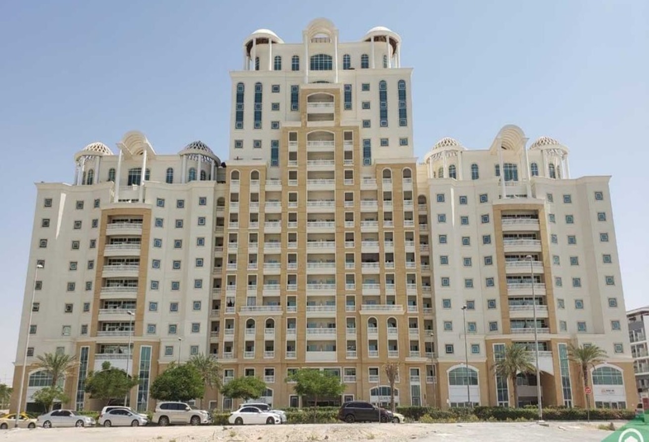 ELEGANT AND SPACIOUS 1BEDROOM | VACANT TO TRANSFER gallery image