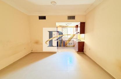 Apartment - Studio - 1 for rent in Fire Station Road - Muwaileh - Sharjah Apartment - Studio - 1 for rent in Fire Station Road - Muwaileh - Sharjah