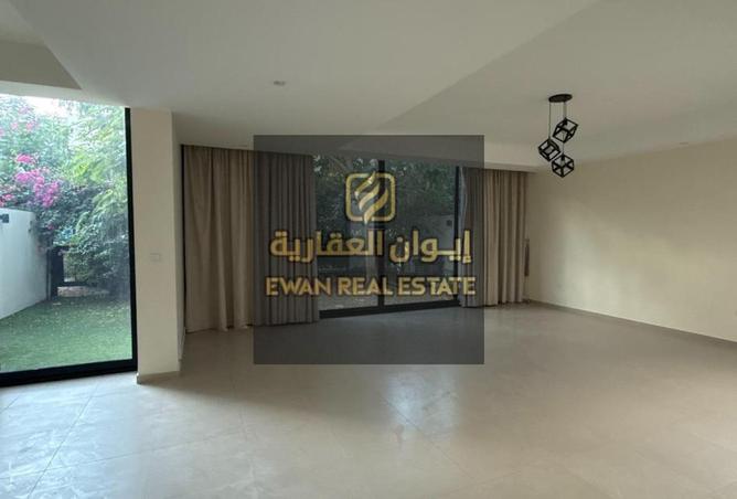 119480757 - Property Image 2