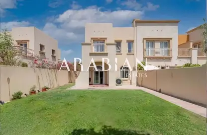 فيلا - 2 غرف نوم - 3 حمامات للبيع في الينابيع 10 - الينابيع - دبي