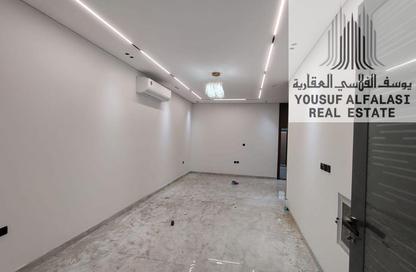 Villa - 5 - 7+ for rent in Al Helio Downtown - Al Helio - Ajman