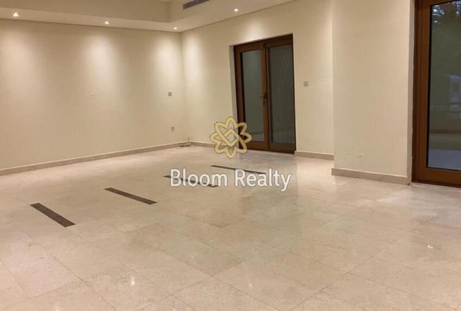 137432358 - Property Image 2