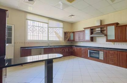 Villa - 5 - 7 for rent in Nad Al Sheba 4 - Nad Al Sheba - Dubai Villa - 5 - 7 for rent in Nad Al Sheba 4 - Nad Al Sheba - Dubai