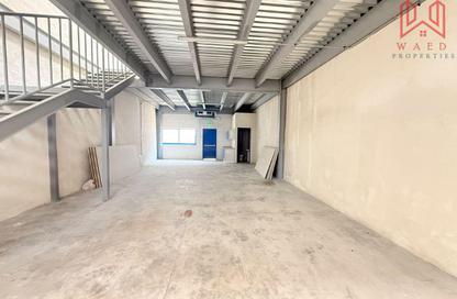 Warehouse - Studio - 1 for rent in Al Qusais Industrial Area 3 - Al Qusais Industrial Area - Al Qusais - Dubai Warehouse - Studio - 1 for rent in Al Qusais Industrial Area 3 - Al Qusais Industrial Area - Al Qusais - Dubai