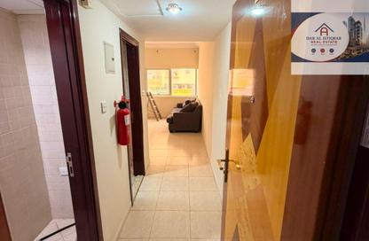 Apartment - Studio - 1 Bathroom for rent in Clock Tower Offices - Al Musalla - Al Gharb - Sharjah