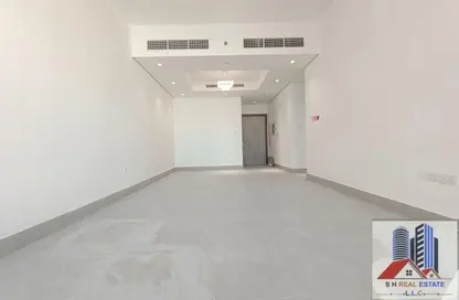 Apartment - 1 Bedroom - 2 Bathrooms for rent in Al Warqa'a 1 - Al Warqa'a - Dubai