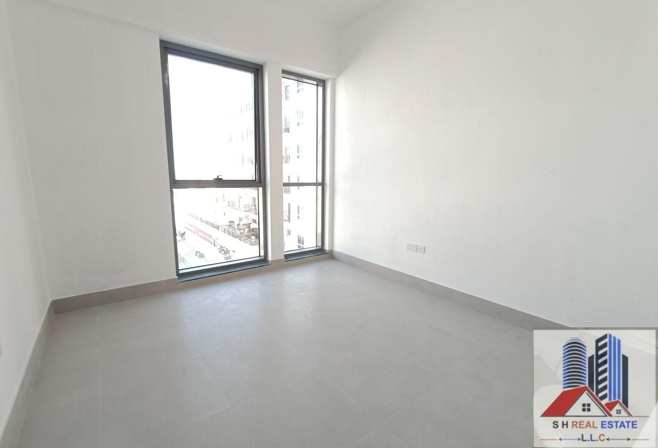 High Quality spacious one bedroom hall only in 62k photo 4