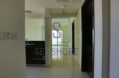 Apartment - 1 Bedroom - 2 Bathrooms for rent in Burooj Views - Marina Square - Al Reem Island - Abu Dhabi
