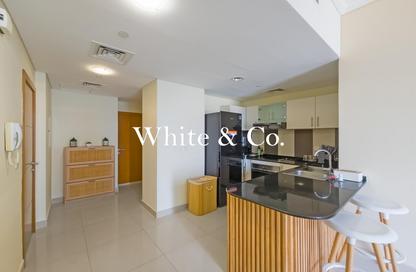 Apartment - 1 Bedroom - 2 Bathrooms for sale in Ocean Heights - Dubai Marina - Dubai