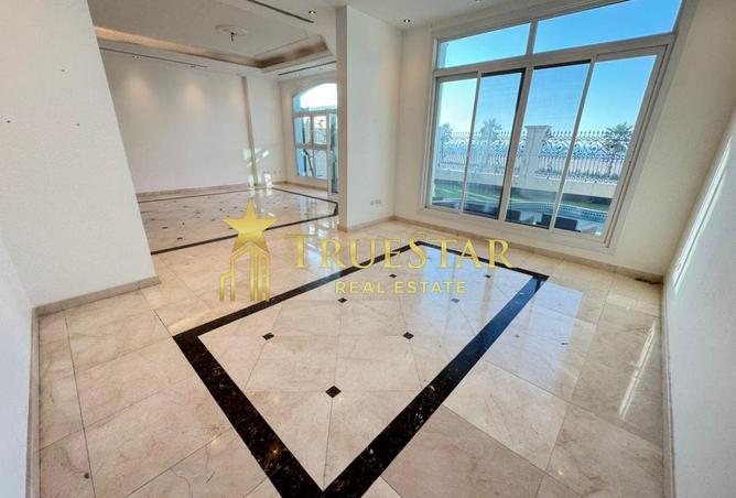 53592527 - صورة العقار 3