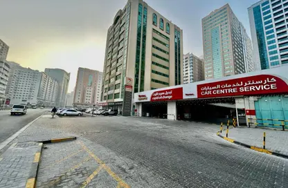 Apartment - 2 Bedrooms - 2 Bathrooms for rent in SG Al Khan Building - Al Khan - Sharjah