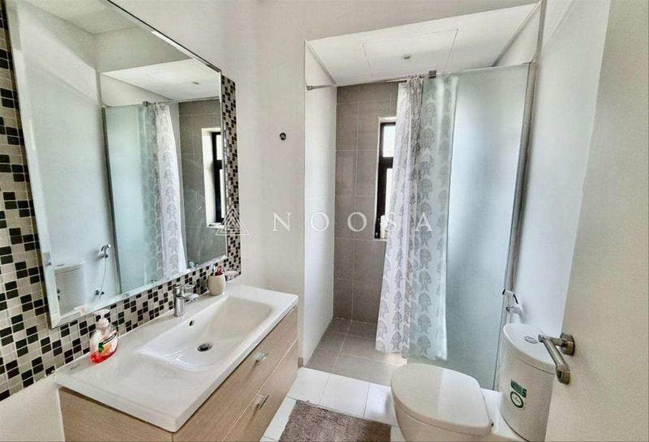 Standalone Villa | Single Row | Unfurnished photo 17