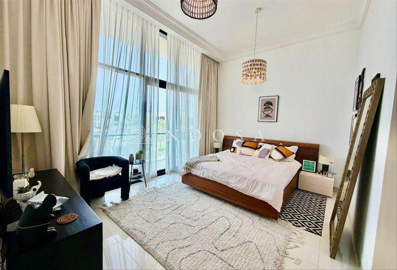 Standalone Villa | Single Row | Unfurnished photo 11