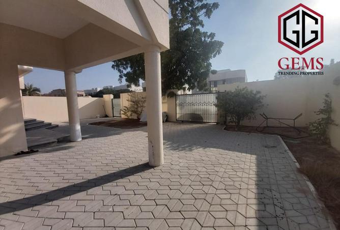 79004594 - Property Image 3