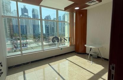 Office Space - Studio - 1 Bathroom for rent in Clover Bay Tower - Business Bay - Dubai