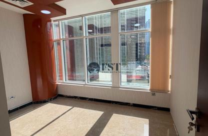 Office Space - Studio - 1 Bathroom for rent in Clover Bay Tower - Business Bay - Dubai