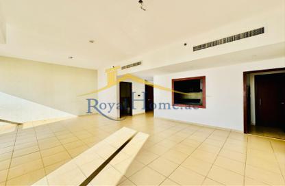 Apartment - 2 Bedrooms - 3 Bathrooms for rent in Shams 2 - Shams - Jumeirah Beach Residence - Dubai