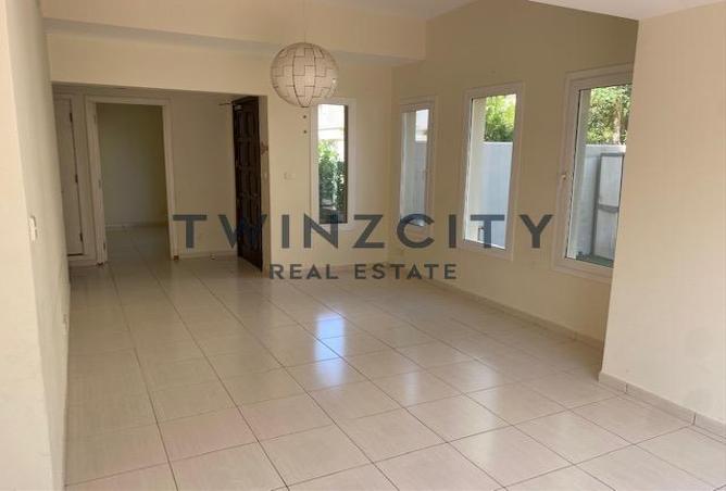 51160633 - Property Image 2