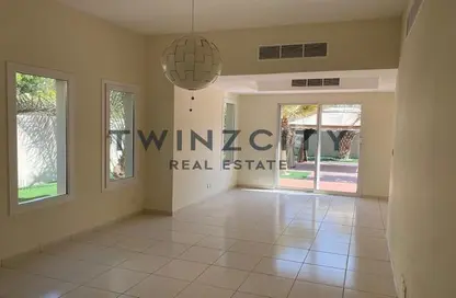Villa - 3 Bedrooms - 2 Bathrooms for rent in Springs 1 - The Springs - Dubai