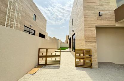 Villa - 4 - 6 for rent in Elie Saab VIE Townhouses - District 11 - Mohammed Bin Rashid City - Dubai Villa - 4 - 6 for rent in Elie Saab VIE Townhouses - District 11 - Mohammed Bin Rashid City - Dubai