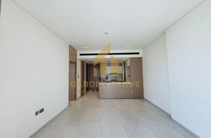 Apartment - 1 - 2 for rent in Binghatti Pinnacle - Dubai Healthcare City 2 - Al Jaddaf - Dubai